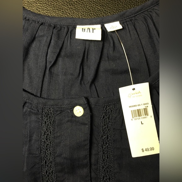 GAP Relaxed Button-Front Lace Top - NWT - Picture 7 of 7